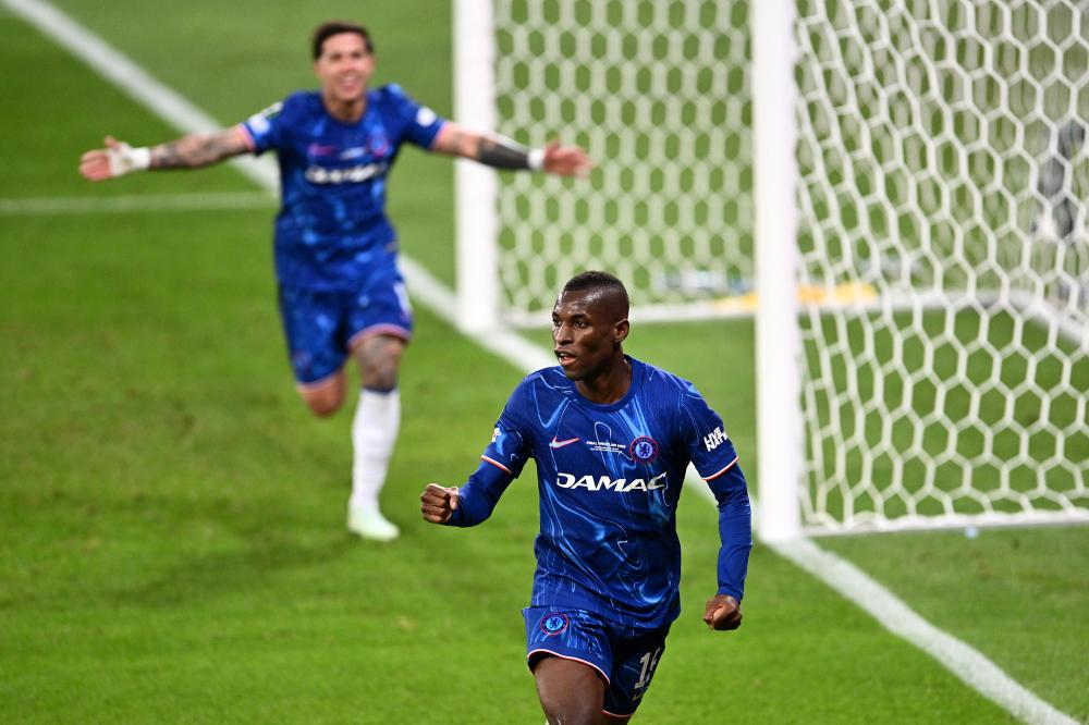 阿斯：维尼修斯希望继续为皇马效力，续约谈判已步入正轨