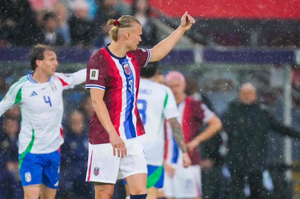 记者：萨拉赫确认不去客场踢欧冠，周末对阵海鸥回归